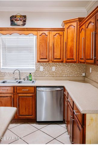 9872 JERICHO Drive, El Paso, TX 79927