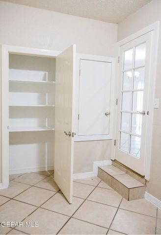 9872 JERICHO Drive, El Paso, TX 79927