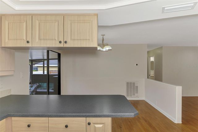 4136 WAKE AVENUE, Sarasota, FL 34241