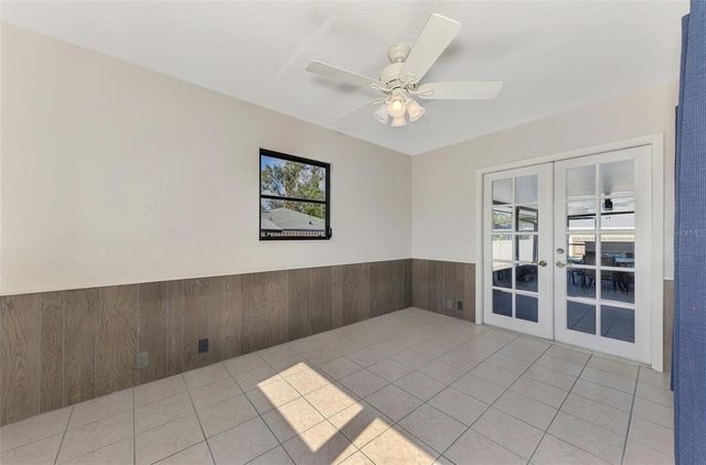4136 WAKE AVENUE, Sarasota, FL 34241