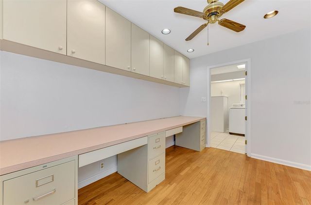 4136 WAKE AVENUE, Sarasota, FL 34241