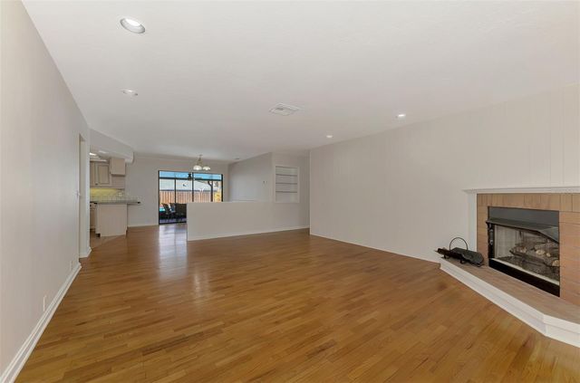 4136 WAKE AVENUE, Sarasota, FL 34241