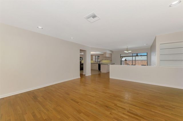 4136 WAKE AVENUE, Sarasota, FL 34241