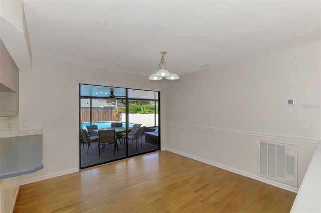 4136 WAKE AVENUE, Sarasota, FL 34241