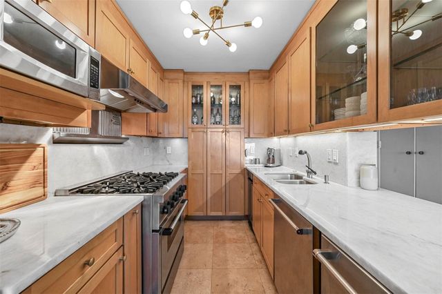 3883 Turtle Creek Boulevard 2015, Dallas, TX 75219