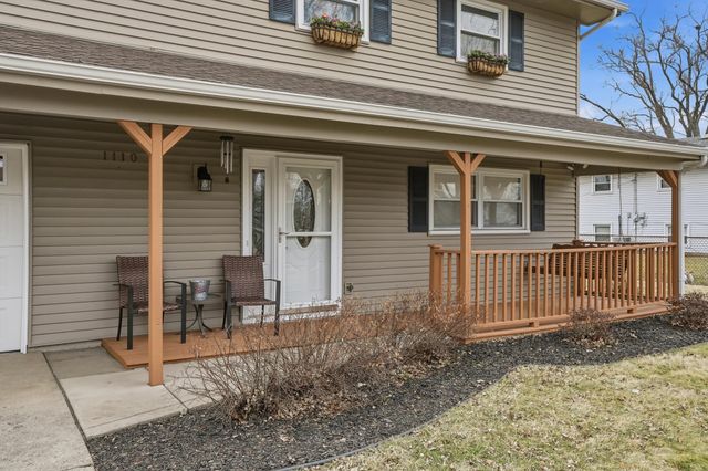 1110 W 72nd Circle, Merrillville, IN 46410