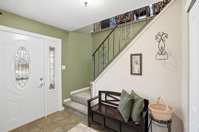 1110 W 72nd Circle, Merrillville, IN 46410