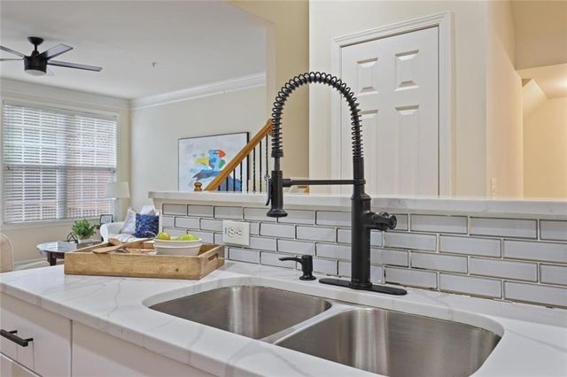 403 Iona Abbey Court SE, Smyrna, GA 30082
