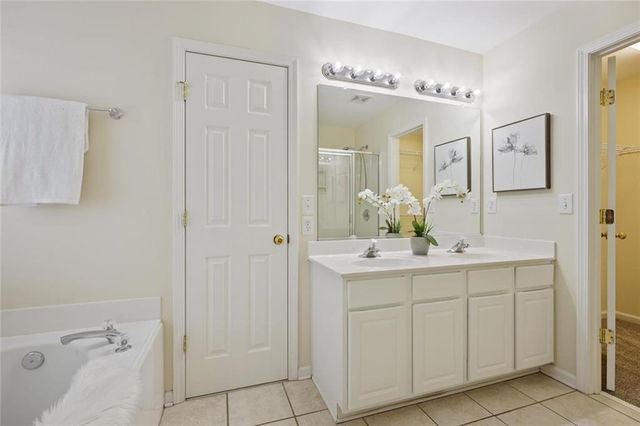 403 Iona Abbey Court SE, Smyrna, GA 30082