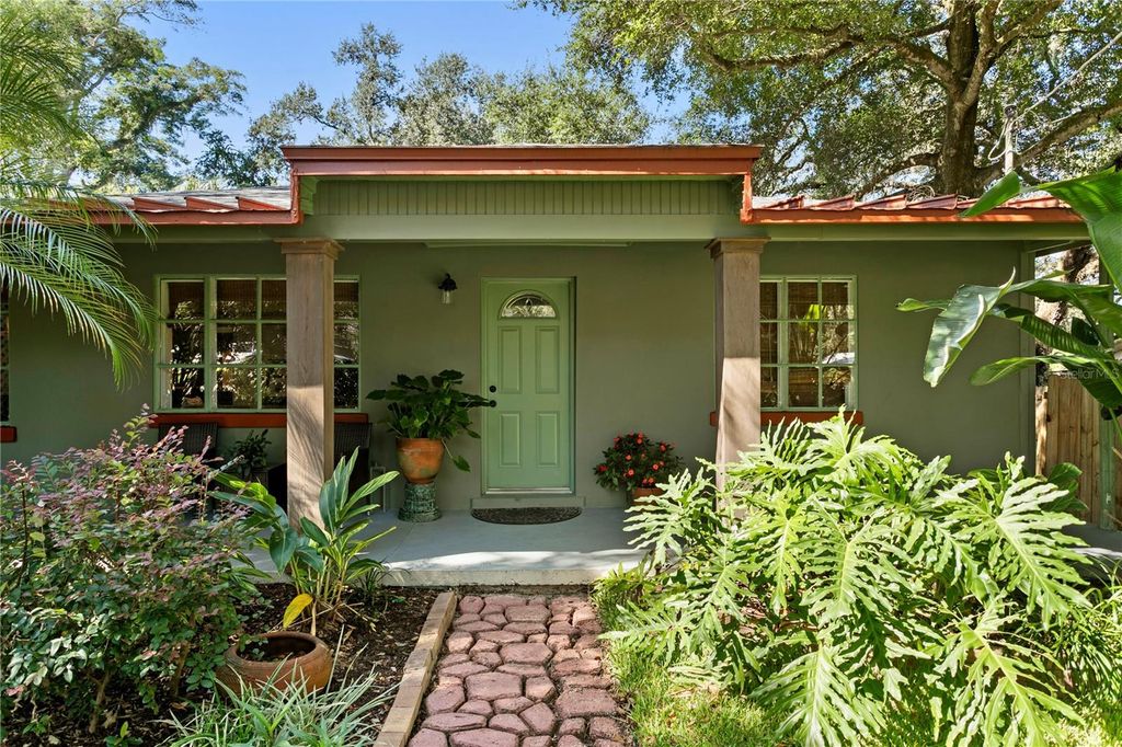 Image 1 of property listing at 6916 N 20TH STREET, Tampa, FL 33610