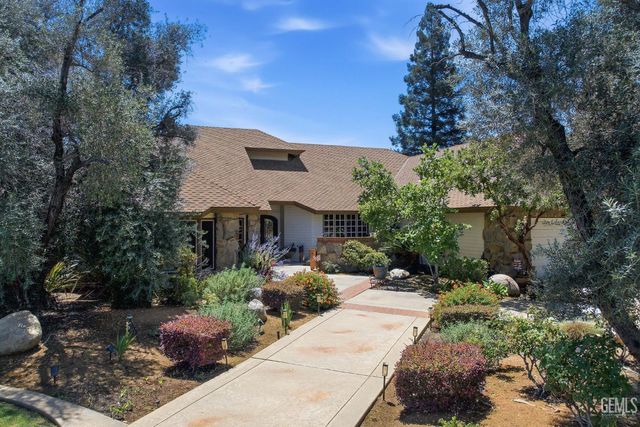 15125 San Domingo Place, Bakersfield, CA 93306