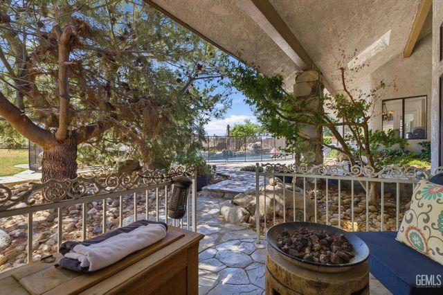 15125 San Domingo Place, Bakersfield, CA 93306
