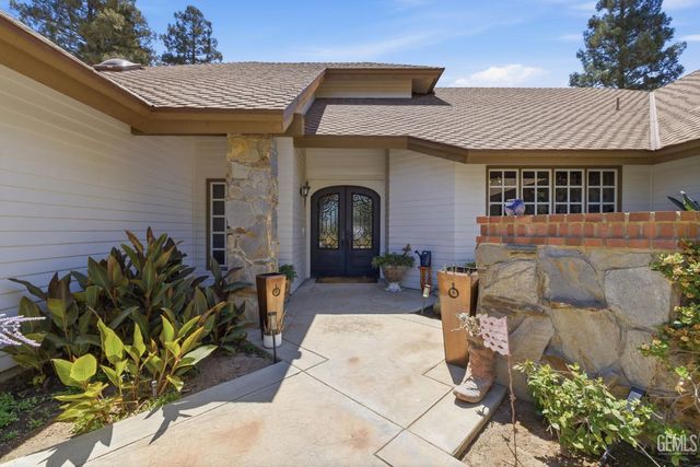 15125 San Domingo Place, Bakersfield, CA 93306