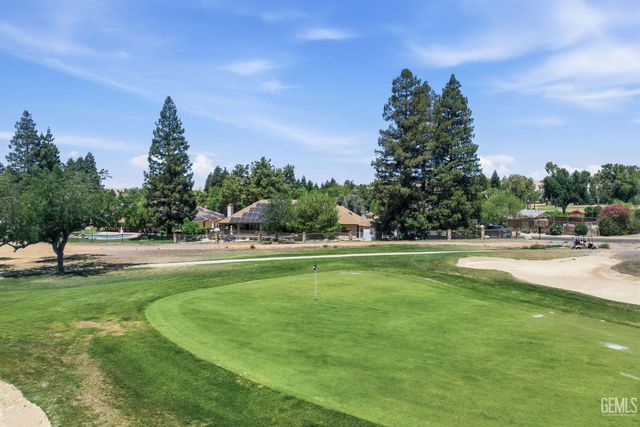 15125 San Domingo Place, Bakersfield, CA 93306
