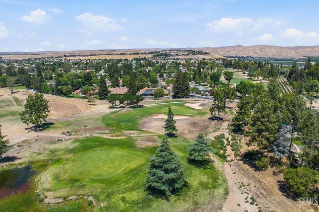 15125 San Domingo Place, Bakersfield, CA 93306