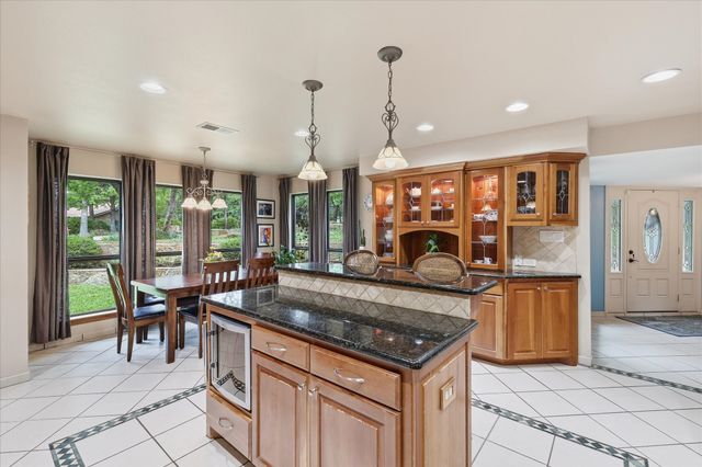 122 Brookdale Drive, Highland Village, TX 75077