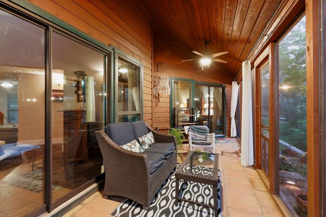 122 Brookdale Drive, Highland Village, TX 75077