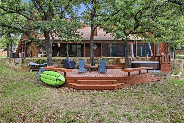 122 Brookdale Drive, Highland Village, TX 75077