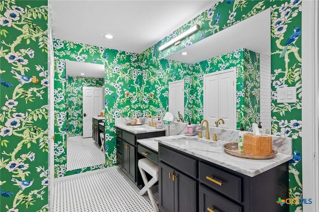 407 Pasadena Drive, Victoria, TX 77904