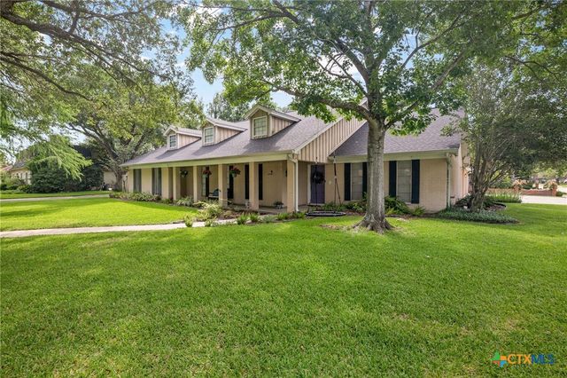 407 Pasadena Drive, Victoria, TX 77904