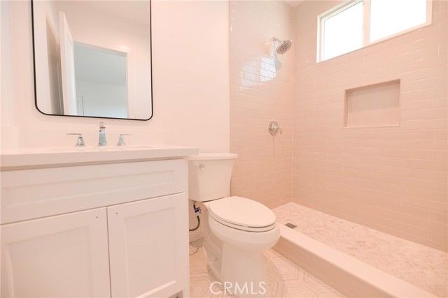 262 Avenida Victoria 4, San Clemente, CA 92672