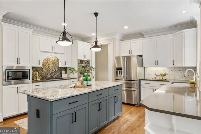 555 Treyburn View, Milton, GA 30004