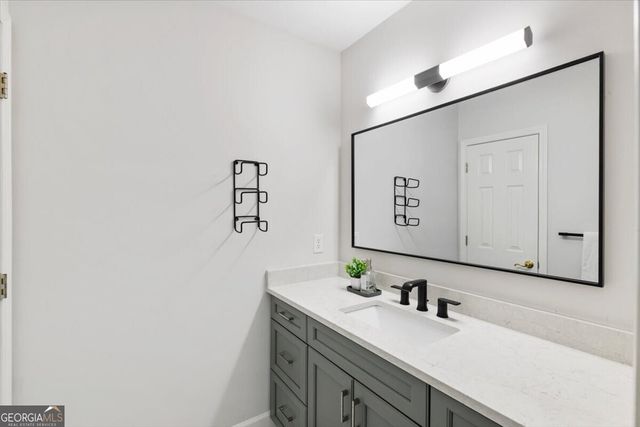 555 Treyburn View, Milton, GA 30004