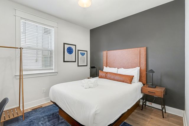 208 N 9th St Apt 3, Nashville, TN 37206