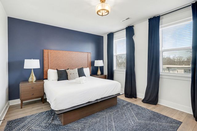 208 N 9th St Apt 3, Nashville, TN 37206