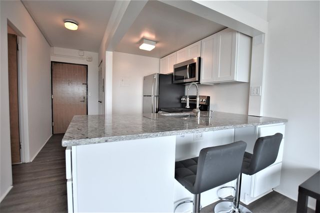 555 E William Street 17H, Ann Arbor, MI 48104