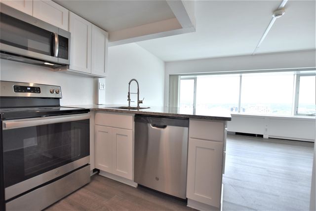 555 E William Street 17H, Ann Arbor, MI 48104