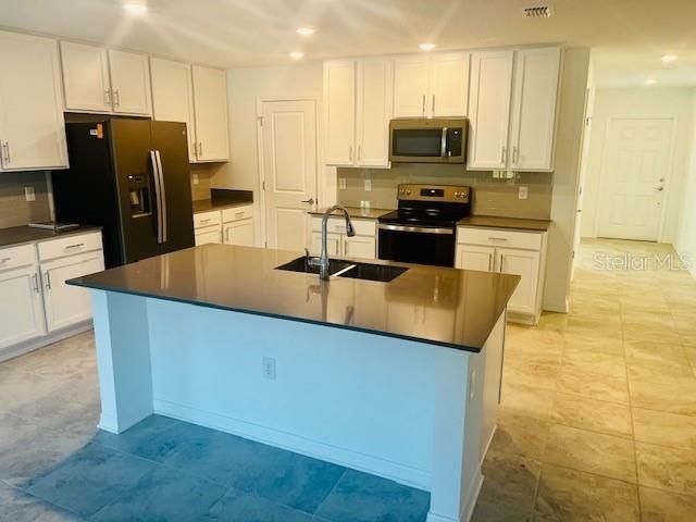 1910 BIRNHAM WOOD BEND, Kissimmee, FL 34746