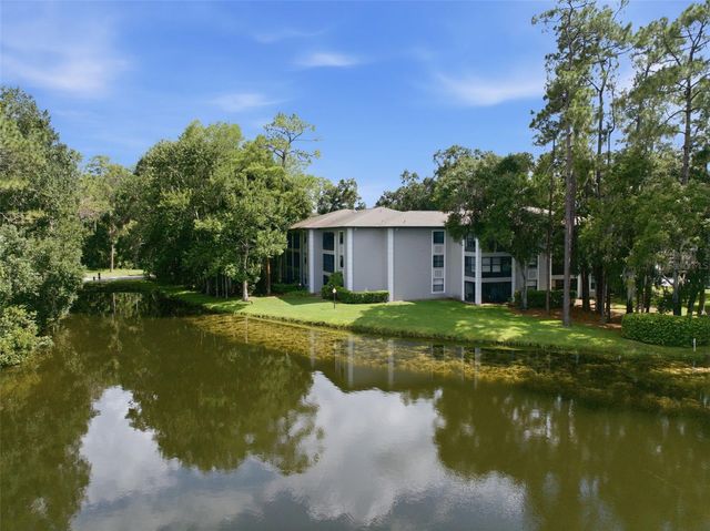 3399 MERMOOR DRIVE 105, Palm Harbor, FL 34685