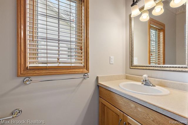 1489 Holland Street, Birmingham, MI 48009