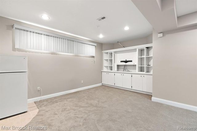 1489 Holland Street, Birmingham, MI 48009