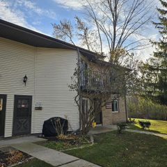W170N11497 Armada DRIVE #16, Germantown, WI 53022