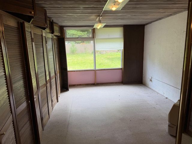 8334 N Poplar DRIVE, Fox Point, WI 53217