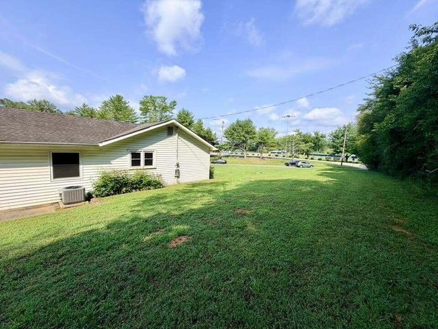 1890 James Ferry Road, Kingston, TN 37763