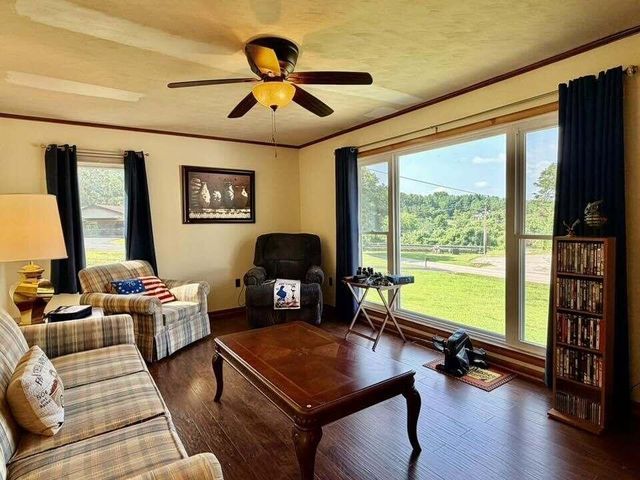 1890 James Ferry Road, Kingston, TN 37763