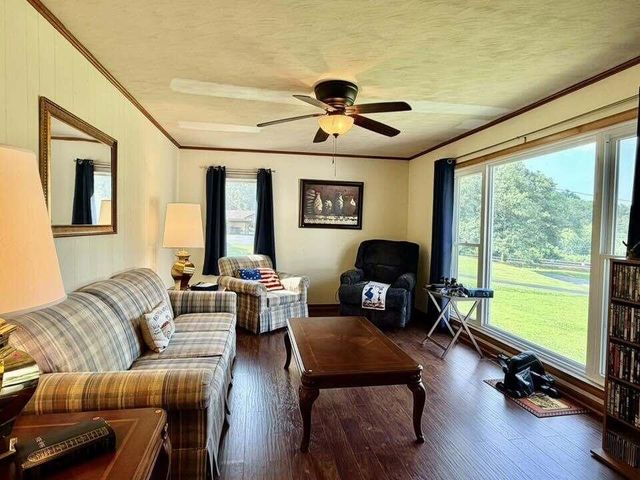 1890 James Ferry Road, Kingston, TN 37763