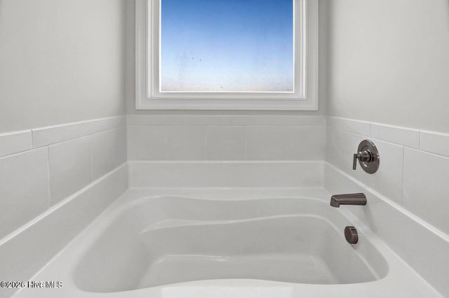 608 Turkey Trot Trail, Maysville, NC 28555