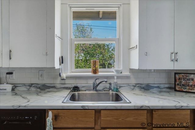 714 E 5TH ST, Cheyenne, WY 82007