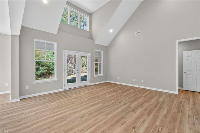 35250 Amanda LOOP, Ivor, VA 23866