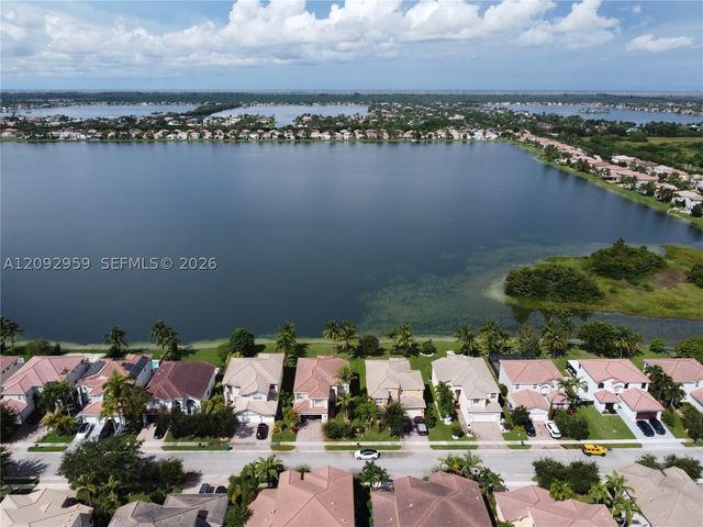 4276 SW 179th Way, Miramar, FL 33029