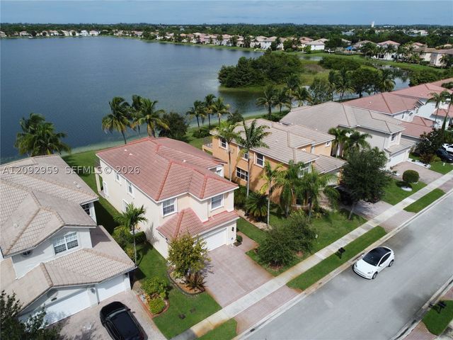 4276 SW 179th Way, Miramar, FL 33029