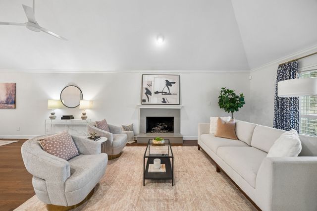7704 Lemmonwood Drive, Dallas, TX 75231