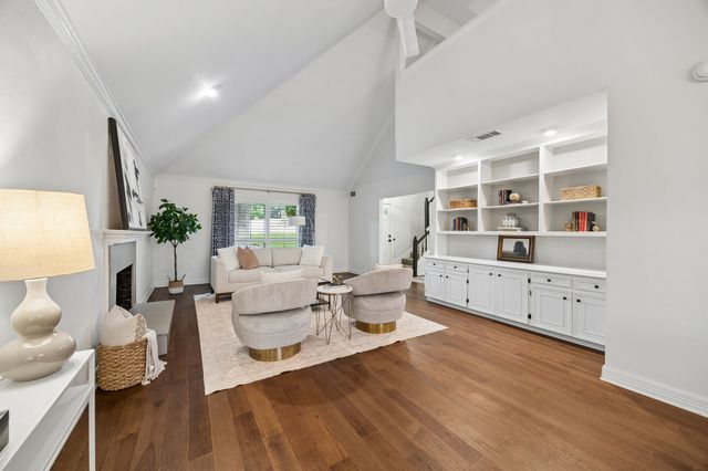 7704 Lemmonwood Drive, Dallas, TX 75231