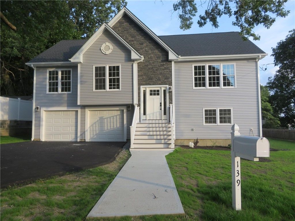 139 Leo Avenue, North Providence, RI 02904
