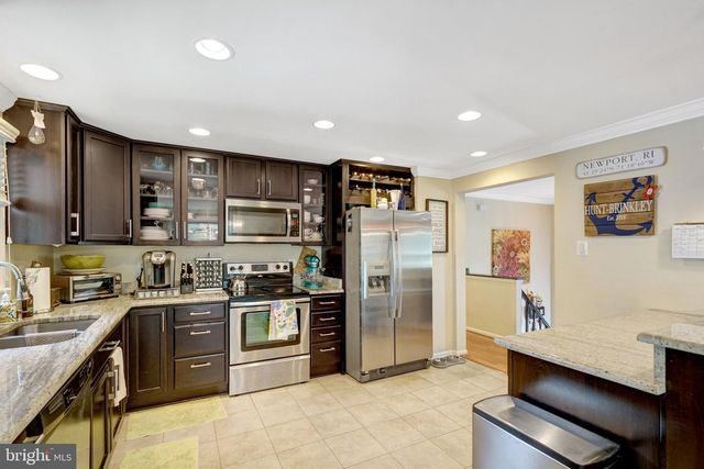 2616 18TH ST S, Arlington, VA 22204
