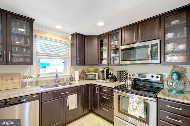 2616 18TH ST S, Arlington, VA 22204